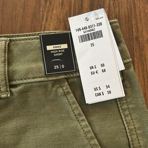 NWT Abercrombie & Fitch Annie High Rise Shorts size 0